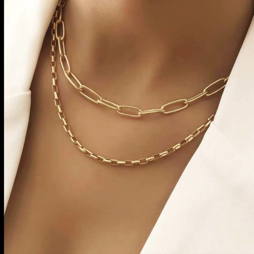 🔗🔗NEW🔗🔗GORGEOUS!! Layered Minimalist Double Chain in GOLD 🔗🔗